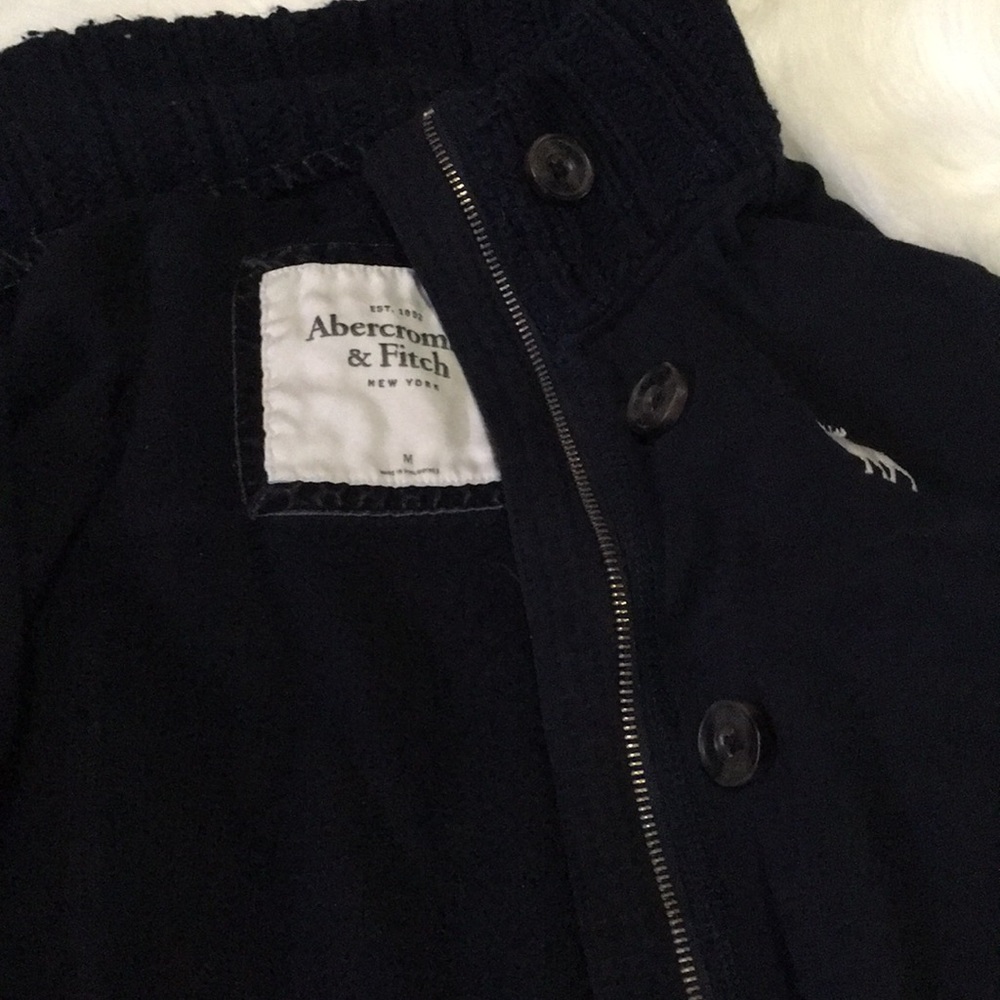 Sweater - Picture 2 of 2